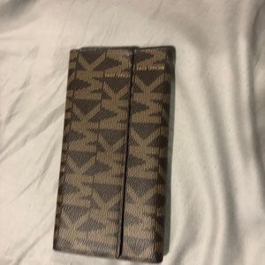 Mk Wallet